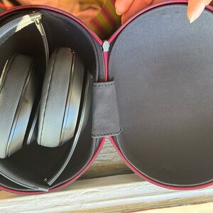 Beats Black Headphones with Case